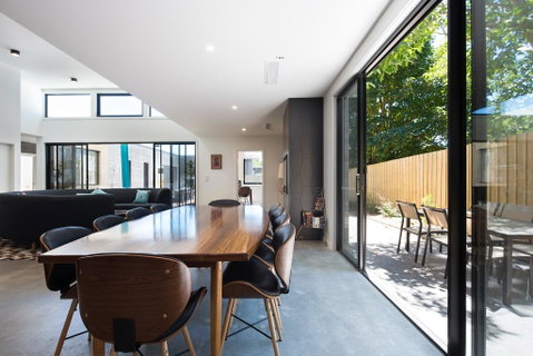 Arenas South - Accommodation 4U 1