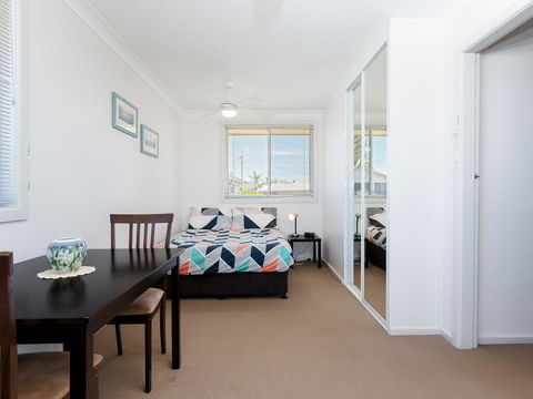 Argyle Cottage' 41 Argyle Avenue - Great Family Home For Holidays - Accommodation 4U 3