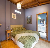 Art  Garden Retreat - Accommodation 4U