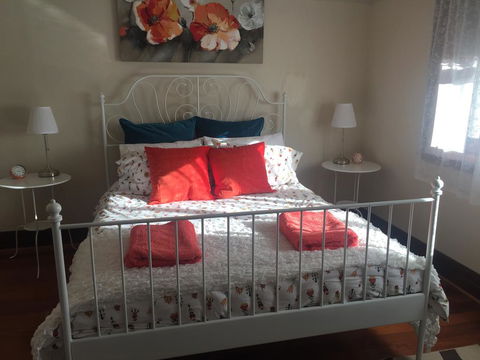 Art Deco Cottage - Accommodation 4U 0