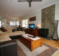 Aspect 1/8a Poly Cow Lane - Accommodation 4U