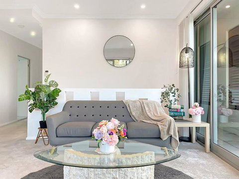 Luxury Retreat Sydney Airport Direct Train Line - Accommodation 4U 1