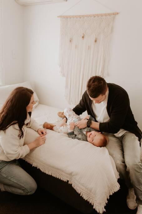 Luxury Townhouse By The Bay - Accommodation 4U 2