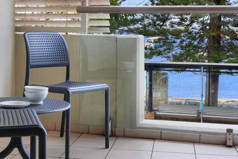 MAN54 -Manly Magic Waterfront Retreat With Gym & Sauna - Accommodation 4U 0