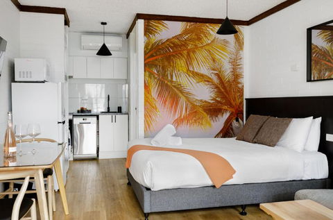 M Hotel - Accommodation 4U 1