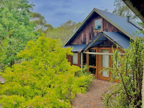 Maccys Cottages - Accommodation 4U 2