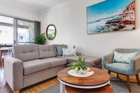 MARJ12- Stylish And Spacious - Accommodation 4U 0