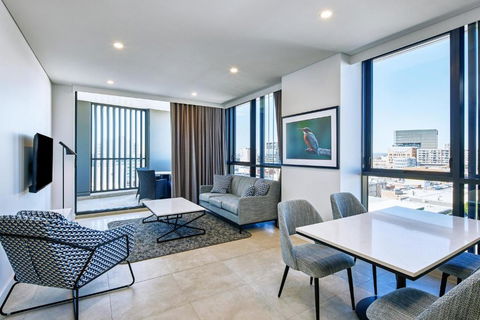 Meriton Suites Liverpool - Accommodation 4U 1