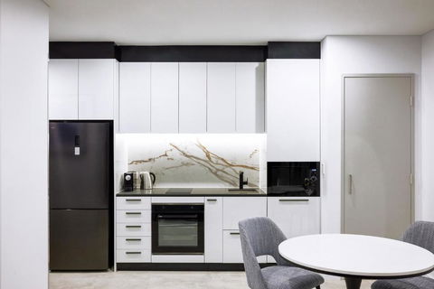 Meriton Suites Liverpool - Accommodation 4U 2
