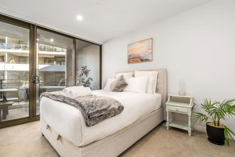 Modish Apartment Near Parliamentary Triangle - Accommodation 4U 0