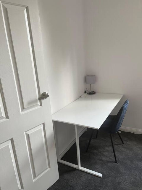 Milton House, Hamilton - Accommodation 4U 3