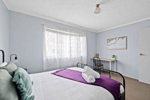 Modern Private Double Room - Central Spot At Liverpool - Shared Bathroom - Accommodation 4U 1