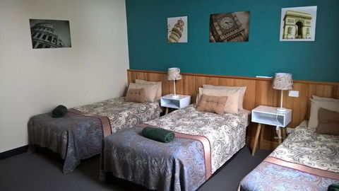 Moe Motor Inn - Contactless 24 Hour Checkinn Available - Accommodation 4U 2