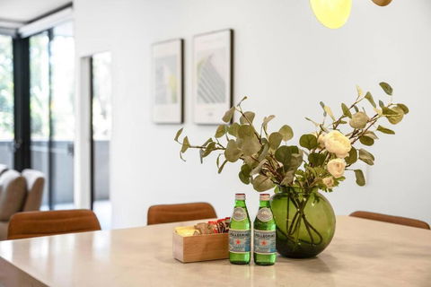 Morden Urban 2Bed In Waterloo - Accommodation 4U 2