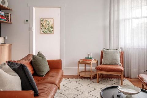 Mulgrave Street Cottage- Renovated Comfort - Accommodation 4U 2