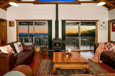 Narrow Neck Lodge - Accommodation 4U 2