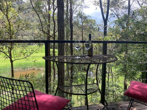 Nature Retreat & Artists Studio 90mins From Sydney - Accommodation 4U 0