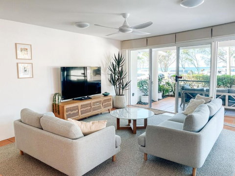 Nautilus On Main Beach - Accommodation 4U 2