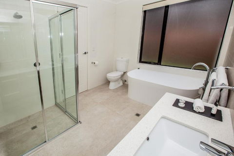 Neagles Retreat Villas - Accommodation 4U 2