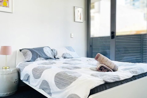 New Comfy Stylish Apt In Rhodes Next To Train N Shopping Center - Accommodation 4U 1