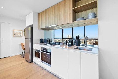 NEW Sensational Southbank Lux - Accommodation 4U 3