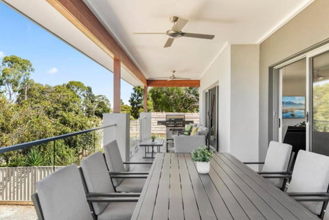 NEW - Sunrise Waters Holiday House - Accommodation 4U 3
