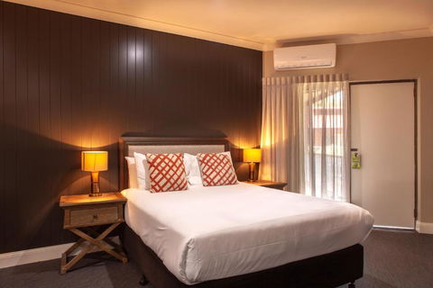 Nightcap At Archer Hotel - Accommodation 4U 0