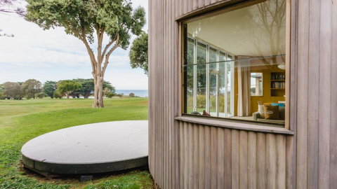 Ninth Hole - Accommodation 4U 2