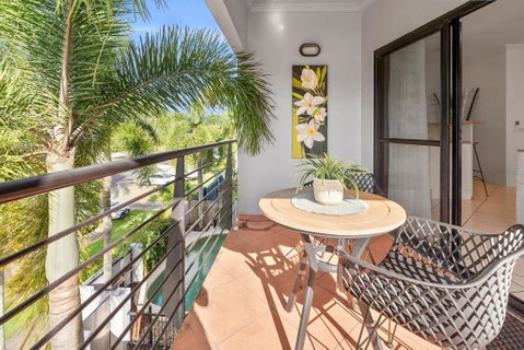 Oasis - Pool, Wifi & Free Parking - Accommodation 4U 2