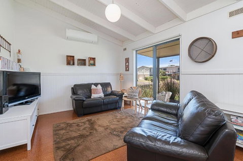 Ocean Spray Retreat - Accommodation 4U 2