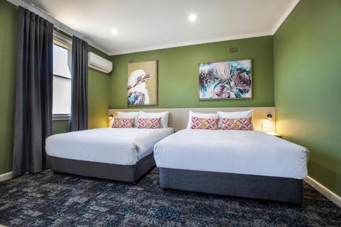 Nightcap At Pritchards Hotel - Accommodation 4U 3