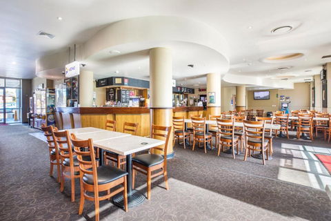 Nightcap At Pritchards Hotel - Accommodation 4U 2