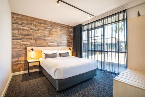 Nightcap At Westside Hotel - Accommodation 4U 0