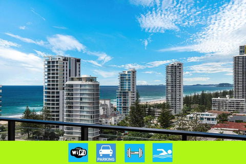 OPUS Apartment - Beach At Your Doorstep Short Walk To Light Rail - Accommodation 4U 0