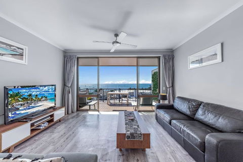 OCEAN VIEWS 16 Pool & Spa Wi-FI - Accommodation 4U 3