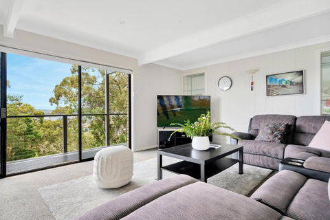 On Top Of The World - Accommodation 4U 3
