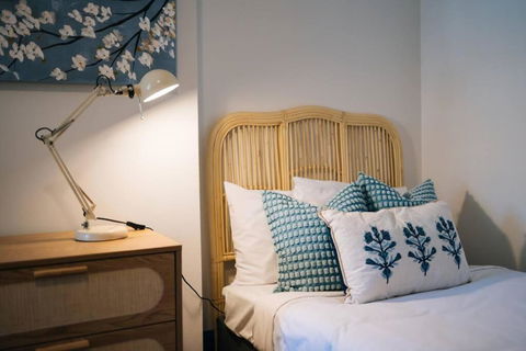 OnceUp A BlueMoon Terrace Nr CBD - Accommodation 4U 1