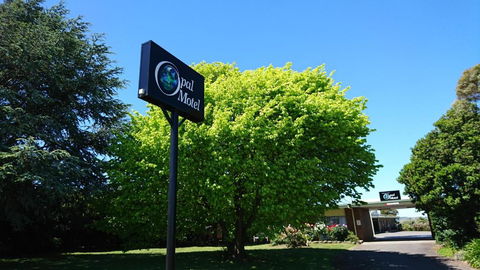 Opal Motel - Accommodation 4U 0