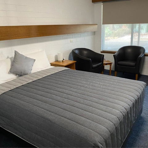 Orana Motor Inn - Accommodation 4U 0