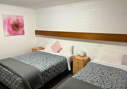 Orana Motor Inn - Accommodation 4U 2