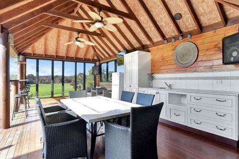 Overflow Downs-Riverside Acreage - Accommodation 4U 1