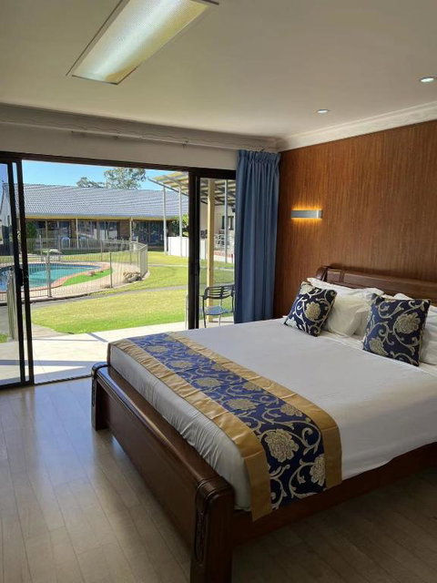 Oxley Motor Inn - Accommodation 4U 0