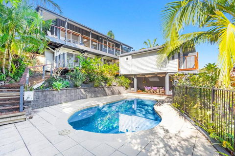 Paradise Palms - Resort Retreat With Panoramic Views - Accommodation 4U 0