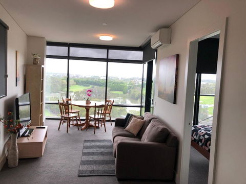 Parkview Modern Apartment W Parking @ Olympic Park - Accommodation 4U 1