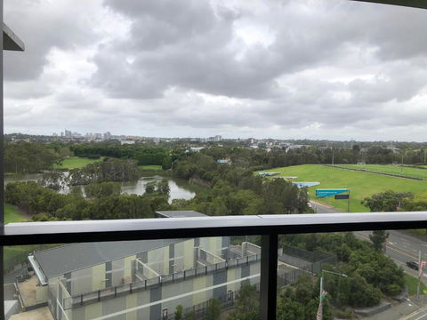 Parkview Modern Apartment W Parking @ Olympic Park - Accommodation 4U 3