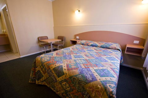 Parkville Motel - Accommodation 4U 2