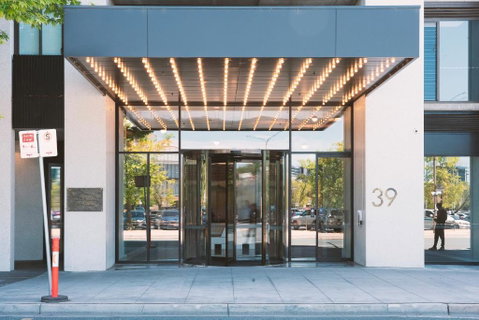 Patio Mt View 1BR Apt In CBD Near ANU And Museum With Free Parking And WiFi - Accommodation 4U 0