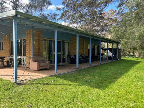 Peacock - Accommodation 4U 2