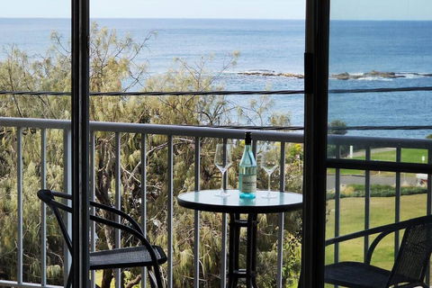 Penthouse Apartment Ocean Views - Accommodation 4U 0