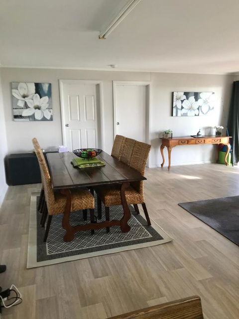 Pine View Holiday Rental - Accommodation 4U 2
